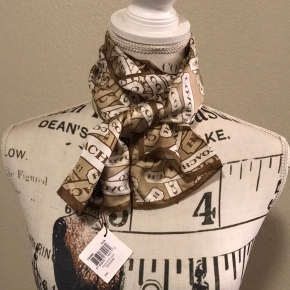 Coach 100% silk scarf COACH monogram - Picture 3 of 5